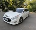 Білий Хендай Соната, об'ємом двигуна 2.4 л та пробігом 222 тис. км за 8510 $, фото 1 на Automoto.ua