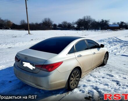 Белый Хендай Соната, объемом двигателя 20 л и пробегом 169 тыс. км за 8700 $, фото 9 на Automoto.ua