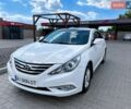 Білий Хендай Соната, об'ємом двигуна 2 л та пробігом 340 тис. км за 7900 $, фото 1 на Automoto.ua