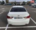 Белый Хендай Соната, объемом двигателя 2.36 л и пробегом 153 тыс. км за 9200 $, фото 7 на Automoto.ua