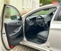 Белый Хендай Соната, объемом двигателя 2 л и пробегом 250 тыс. км за 8500 $, фото 6 на Automoto.ua