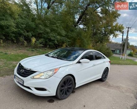 Білий Хендай Соната, об'ємом двигуна 2.36 л та пробігом 222 тис. км за 7700 $, фото 11 на Automoto.ua