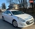 Білий Хендай Соната, об'ємом двигуна 2.36 л та пробігом 137 тис. км за 11000 $, фото 1 на Automoto.ua