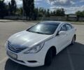 Білий Хендай Соната, об'ємом двигуна 2 л та пробігом 400 тис. км за 5500 $, фото 1 на Automoto.ua