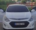 Белый Хендай Соната, объемом двигателя 2 л и пробегом 140 тыс. км за 13000 $, фото 2 на Automoto.ua