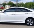 Білий Хендай Соната, об'ємом двигуна 2.4 л та пробігом 365 тис. км за 9700 $, фото 14 на Automoto.ua