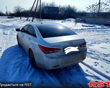 Белый Хендай Соната, объемом двигателя 20 л и пробегом 169 тыс. км за 8700 $, фото 1 на Automoto.ua