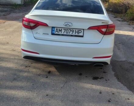 Белый Хендай Соната, объемом двигателя 2.4 л и пробегом 220 тыс. км за 7900 $, фото 3 на Automoto.ua