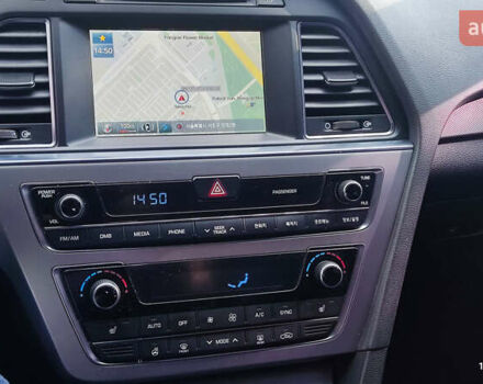 Білий Хендай Соната, об'ємом двигуна 2 л та пробігом 188 тис. км за 13300 $, фото 9 на Automoto.ua