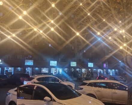 Білий Хендай Соната, об'ємом двигуна 2 л та пробігом 120 тис. км за 11600 $, фото 1 на Automoto.ua