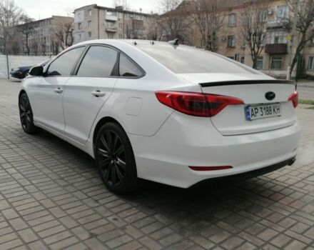 Білий Хендай Соната, об'ємом двигуна 2.4 л та пробігом 117 тис. км за 7500 $, фото 4 на Automoto.ua