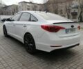 Білий Хендай Соната, об'ємом двигуна 2.4 л та пробігом 117 тис. км за 7500 $, фото 4 на Automoto.ua