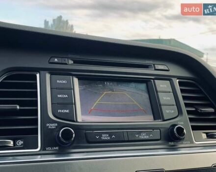 Белый Хендай Соната, объемом двигателя 2 л и пробегом 135 тыс. км за 11799 $, фото 34 на Automoto.ua