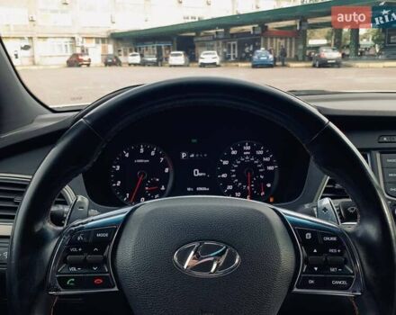 Белый Хендай Соната, объемом двигателя 2 л и пробегом 135 тыс. км за 11799 $, фото 30 на Automoto.ua