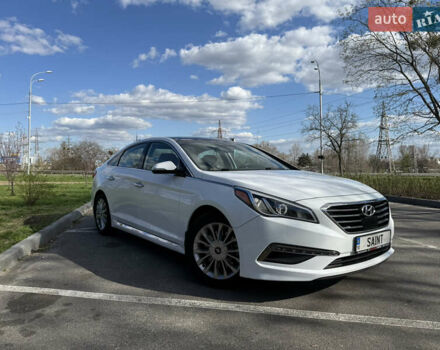 Білий Хендай Соната, об'ємом двигуна 2.36 л та пробігом 132 тис. км за 12000 $, фото 8 на Automoto.ua