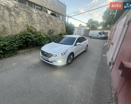 Білий Хендай Соната, об'ємом двигуна 2 л та пробігом 262 тис. км за 12700 $, фото 12 на Automoto.ua