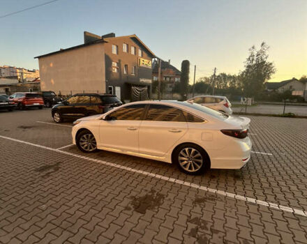 Белый Хендай Соната, объемом двигателя 2.36 л и пробегом 132 тыс. км за 10600 $, фото 16 на Automoto.ua