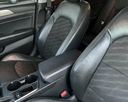 Белый Хендай Соната, объемом двигателя 2.36 л и пробегом 132 тыс. км за 10600 $, фото 37 на Automoto.ua