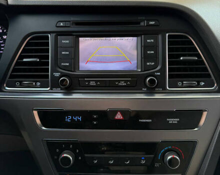 Хендай Соната 2014 у Дніпро (Дніпропетровську) на Automoto.ua Білий Хендай Соната, об'ємом двигуна 2.36 л та пробігом 160 тис. км за 9599 $, фото 33 на Automoto.ua