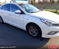 Белый Хендай Соната, объемом двигателя 2 л и пробегом 330 тыс. км за 9900 $, фото 1 на Automoto.ua