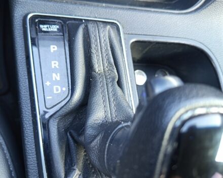 Білий Хендай Соната, об'ємом двигуна 0 л та пробігом 330 тис. км за 10000 $, фото 20 на Automoto.ua