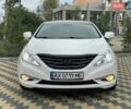 Білий Хендай Соната, об'ємом двигуна 2 л та пробігом 230 тис. км за 7500 $, фото 7 на Automoto.ua