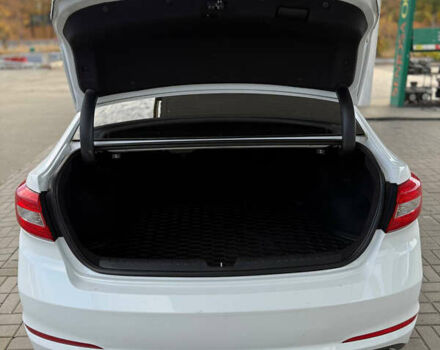 Хендай Соната 2014 у Дніпро (Дніпропетровську) на Automoto.ua Білий Хендай Соната, об'ємом двигуна 2.36 л та пробігом 160 тис. км за 9599 $, фото 27 на Automoto.ua