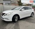 Білий Хендай Соната, об'ємом двигуна 2 л та пробігом 267 тис. км за 8500 $, фото 1 на Automoto.ua