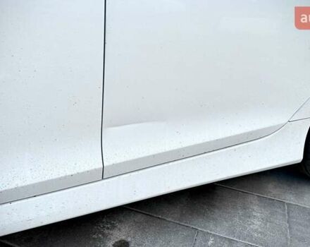 Білий Хендай Соната, об'ємом двигуна 2.4 л та пробігом 211 тис. км за 8500 $, фото 7 на Automoto.ua