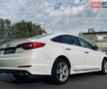 Белый Хендай Соната, объемом двигателя 2 л и пробегом 135 тыс. км за 11799 $, фото 11 на Automoto.ua