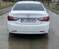 Белый Хендай Соната, объемом двигателя 2 л и пробегом 228 тыс. км за 7600 $, фото 2 на Automoto.ua