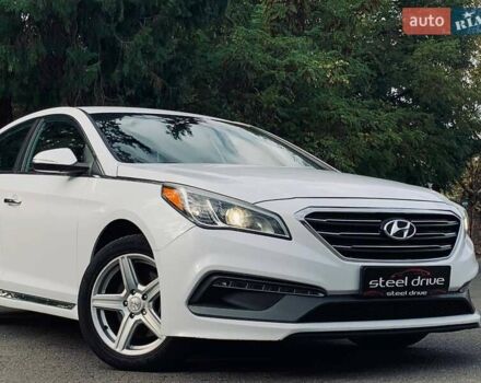 Белый Хендай Соната, объемом двигателя 2 л и пробегом 135 тыс. км за 11799 $, фото 14 на Automoto.ua