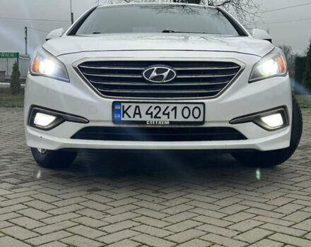 Белый Хендай Соната, объемом двигателя 2 л и пробегом 280 тыс. км за 9999 $, фото 8 на Automoto.ua