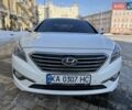 Білий Хендай Соната, об'ємом двигуна 2 л та пробігом 176 тис. км за 11800 $, фото 1 на Automoto.ua