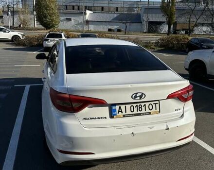 Белый Хендай Соната, объемом двигателя 2 л и пробегом 406 тыс. км за 8000 $, фото 12 на Automoto.ua
