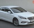 Белый Хендай Соната, объемом двигателя 2 л и пробегом 256 тыс. км за 11200 $, фото 10 на Automoto.ua