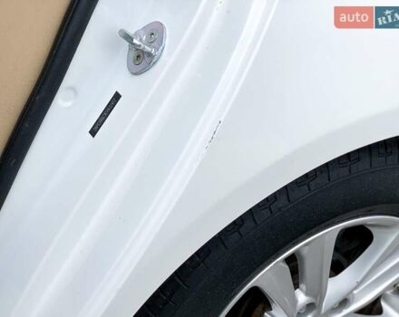 Білий Хендай Соната, об'ємом двигуна 2.4 л та пробігом 211 тис. км за 8500 $, фото 25 на Automoto.ua