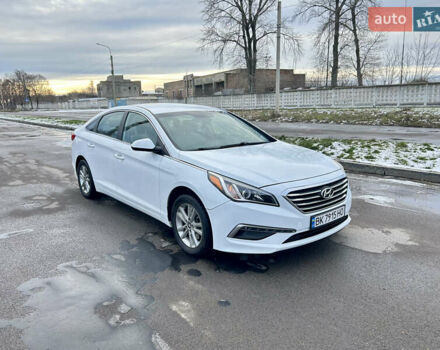 Белый Хендай Соната, объемом двигателя 2.4 л и пробегом 119 тыс. км за 10500 $, фото 5 на Automoto.ua