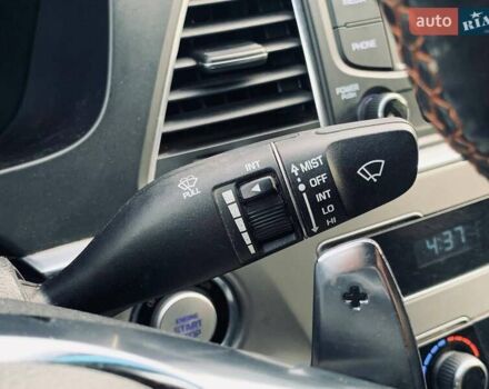 Белый Хендай Соната, объемом двигателя 2 л и пробегом 135 тыс. км за 11799 $, фото 32 на Automoto.ua