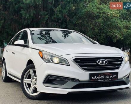 Белый Хендай Соната, объемом двигателя 2 л и пробегом 135 тыс. км за 11799 $, фото 16 на Automoto.ua