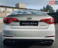 Белый Хендай Соната, объемом двигателя 2 л и пробегом 135 тыс. км за 11799 $, фото 8 на Automoto.ua