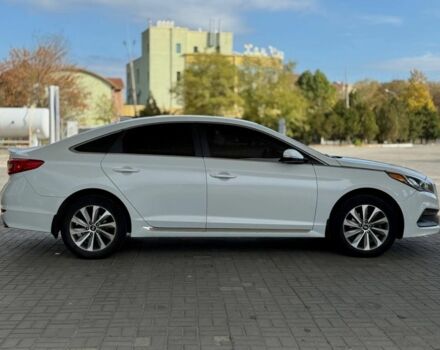 Белый Хендай Соната, объемом двигателя 2.4 л и пробегом 160 тыс. км за 9599 $, фото 3 на Automoto.ua