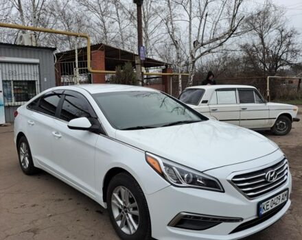 Белый Хендай Соната, объемом двигателя 2.4 л и пробегом 100 тыс. км за 7850 $, фото 1 на Automoto.ua