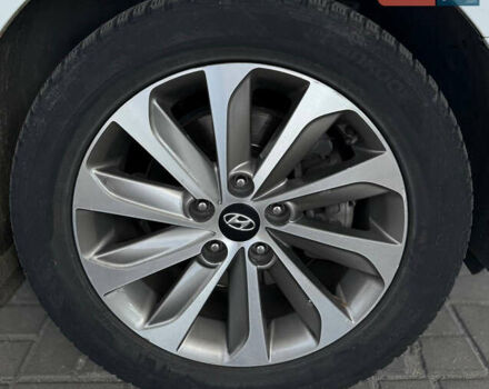 Хендай Соната 2014 у Дніпро (Дніпропетровську) на Automoto.ua Білий Хендай Соната, об'ємом двигуна 2.36 л та пробігом 160 тис. км за 9599 $, фото 26 на Automoto.ua