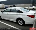 Белый Хендай Соната, объемом двигателя 2 л и пробегом 188 тыс. км за 7300 $, фото 4 на Automoto.ua