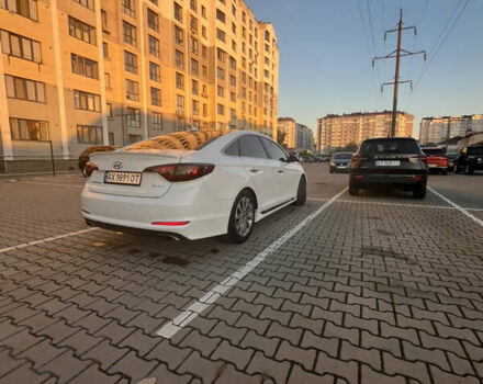 Белый Хендай Соната, объемом двигателя 2.36 л и пробегом 132 тыс. км за 10600 $, фото 24 на Automoto.ua