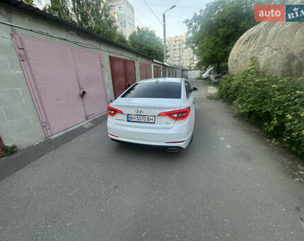 Білий Хендай Соната, об'ємом двигуна 2 л та пробігом 262 тис. км за 12700 $, фото 14 на Automoto.ua