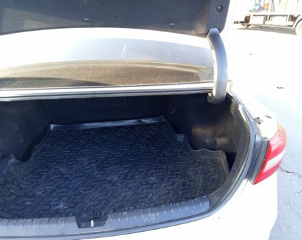 Білий Хендай Соната, об'ємом двигуна 0 л та пробігом 330 тис. км за 10000 $, фото 10 на Automoto.ua