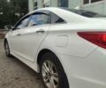 Білий Хендай Соната, об'ємом двигуна 2.36 л та пробігом 240 тис. км за 8500 $, фото 4 на Automoto.ua
