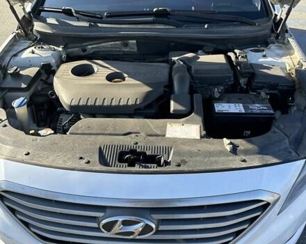 Белый Хендай Соната, объемом двигателя 2 л и пробегом 406 тыс. км за 8000 $, фото 9 на Automoto.ua